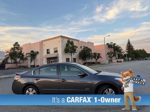 Used 2010 Nissan Altima Hybrid Sedan w/ Convenience Pkg FWD image 4