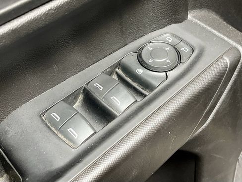 Used 2022 Chevrolet Silverado 1500 Custom Trail Boss AWD/4WD image 17