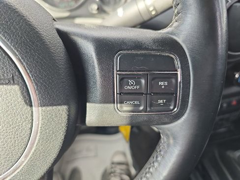 Used 2018 Jeep Wrangler Sport image 24