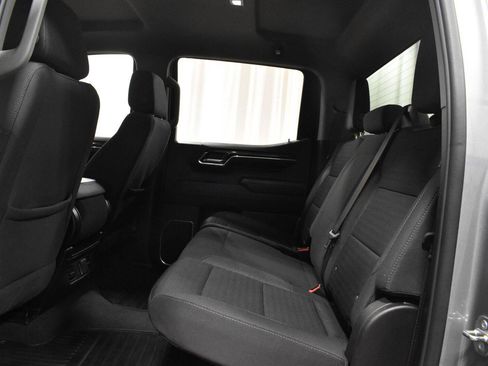 Used 2023 Chevrolet Silverado 1500 LT AWD/4WD image 4