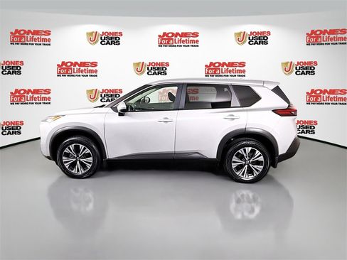 Certified 2022 Nissan Rogue SV image 12