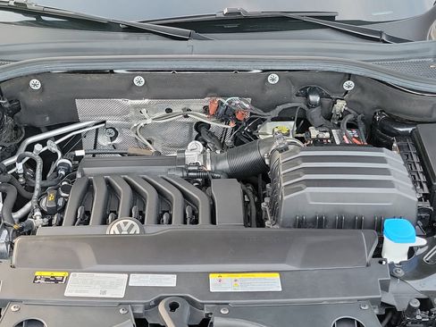 Used 2022 Volkswagen Atlas SE image 28