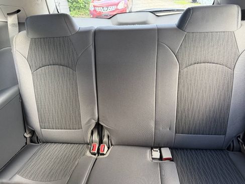 Used 2015 Chevrolet Traverse LS AWD/4WD image 13
