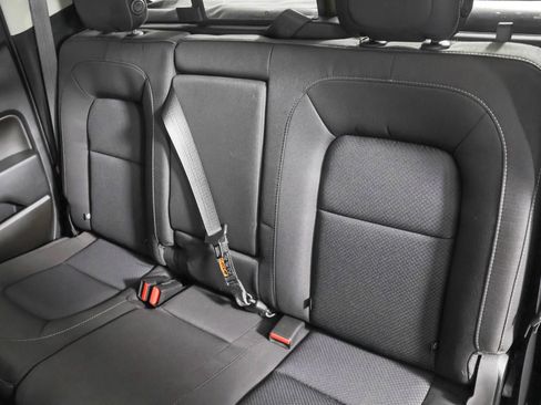 Used 2022 Chevrolet Colorado LT w/ LT Convenience Package AWD/4WD image 36