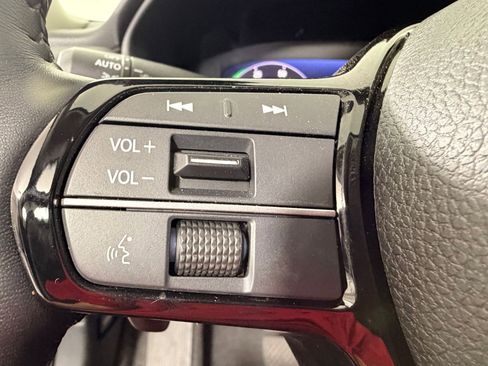 Certified 2025 Honda Accord Touring image 17