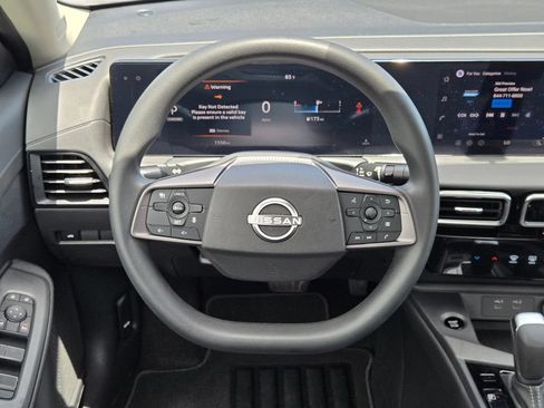 Used 2026 Nissan Sentra SV w/ Floor Mat Package FWD image 16