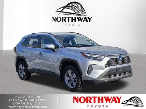 Used 2023 Toyota RAV4 LE image 1