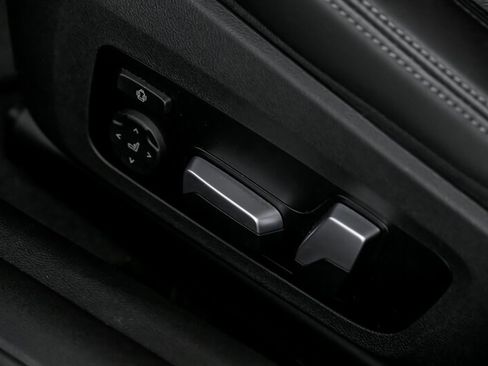 Used 2024 BMW M4 Competition w/ Executive Package image 24