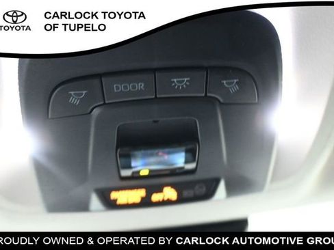 Used 2026 Toyota Corolla LE FWD image 23