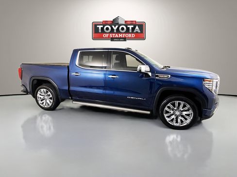 Used 2023 GMC Sierra 1500 Denali w/ Denali Reserve Package image 8