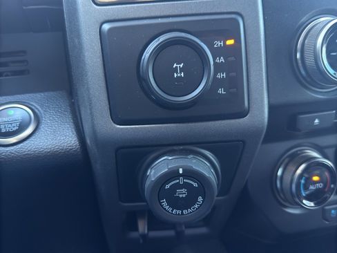 Used 2018 Ford F150 Raptor w/ Equipment Group 802A Luxury image 19