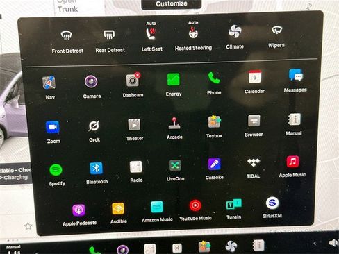 Used 2023 Tesla Model Y Long Range image 13