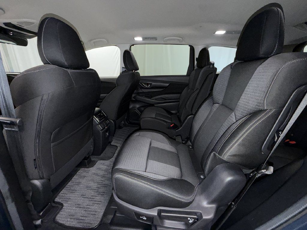 Used 2025 Subaru Ascent Premium AWD/4WD image 12