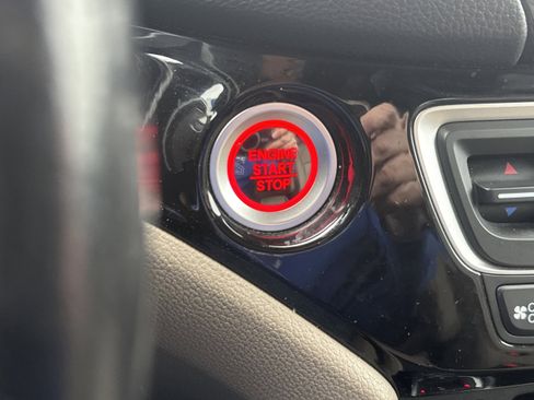 Used 2020 Honda Ridgeline RTL-E image 24