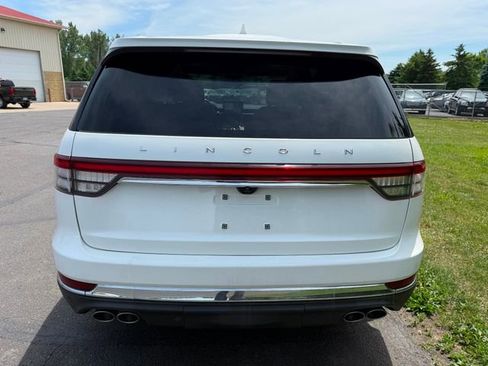 Used 2022 Lincoln Aviator Reserve w/ Equipment Group 201A AWD/4WD image 2