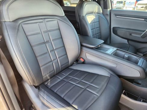 New 2026 Kia EV9 Land image 13