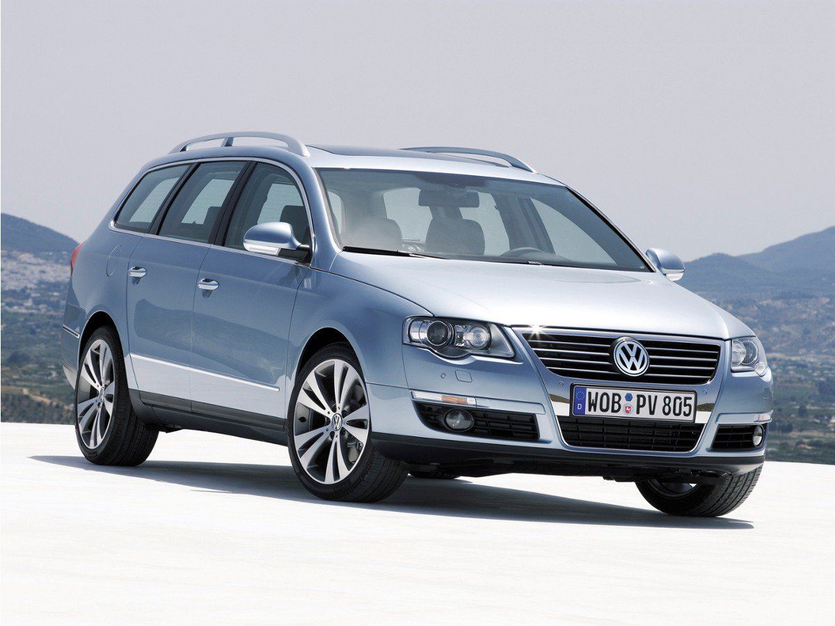 Used 2008 Volkswagen Passat VR6 AWD/4WD image 1