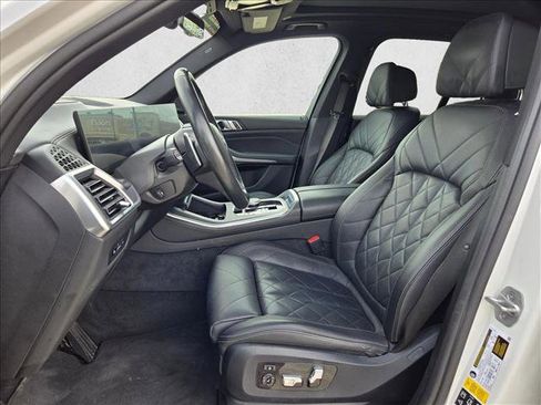 Used 2024 BMW X5 xDrive40i image 16