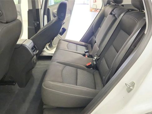 Used 2023 GMC Terrain SLE AWD/4WD image 34