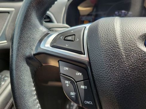 Used 2023 Ford Edge SEL image 20