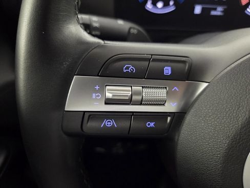 Used 2024 Hyundai Kona SEL FWD image 16