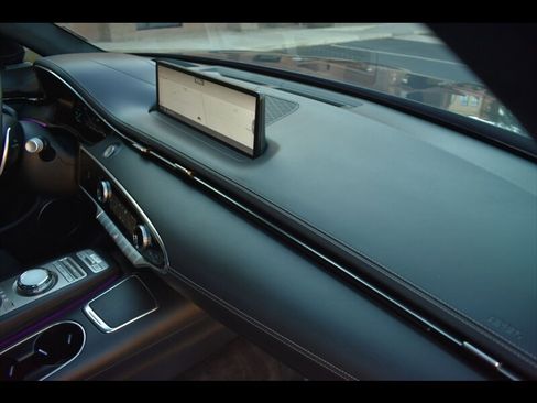 Used 2022 Genesis GV70 3.5T Sport w/ Sport Prestige Package image 43