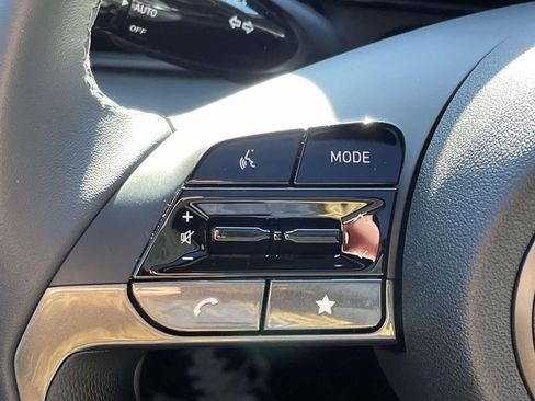 New 2026 Hyundai Elantra Limited image 19