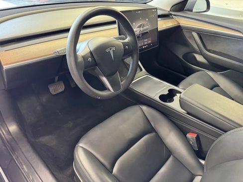 Used 2022 Tesla Model 3 Long Range AWD/4WD image 13