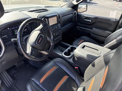 Used 2022 GMC Sierra 1500 AT4 w/ AT4 Premium Package image 28