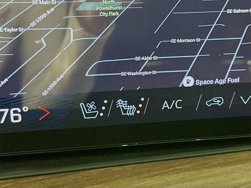 New 2026 Chevrolet Suburban High Country image 21