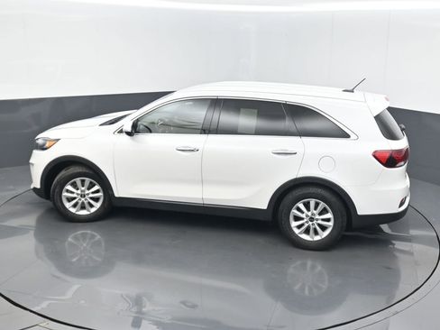 Used 2019 Kia Sorento FWD V6 image 42