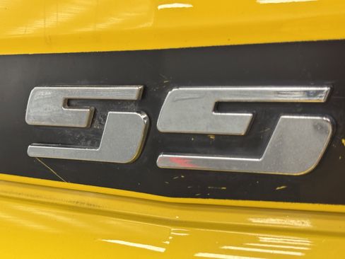 Used 2012 Chevrolet Camaro SS image 12