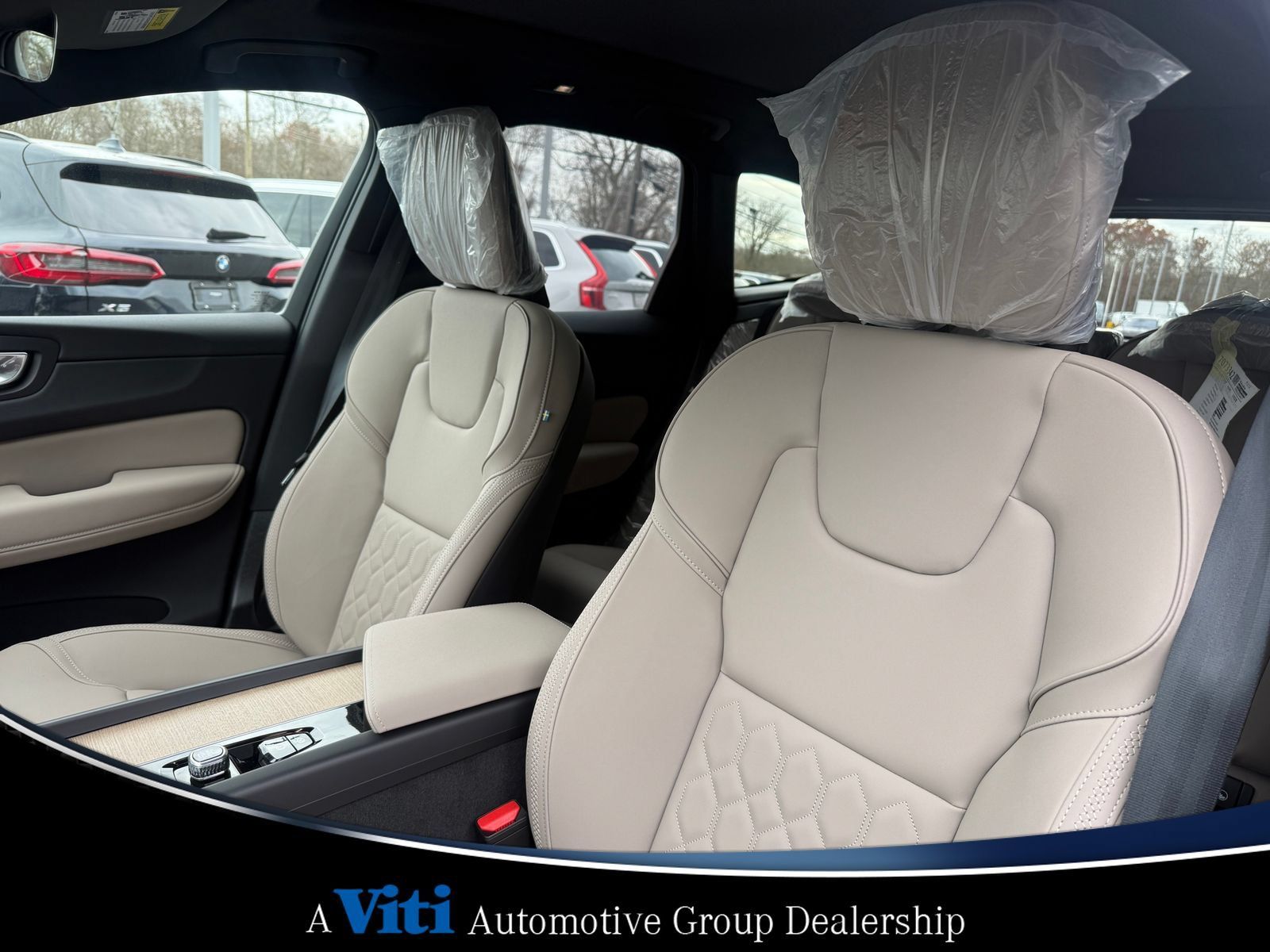 Used 2026 Volvo XC60 B5 Plus w/ Protection Package Premier AWD/4WD image 13