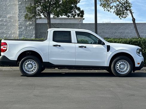 New 2026 Ford Maverick XL image 3