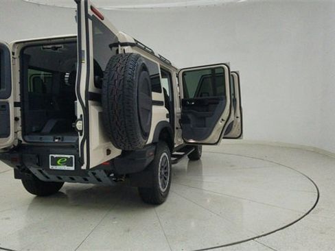 Used 2024 INEOS Grenadier Fieldmaster Edition image 74