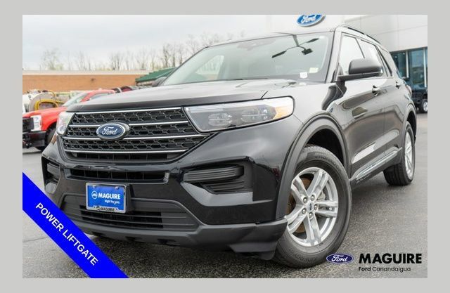 Used 2023 Ford Explorer XLT AWD/4WD image 1