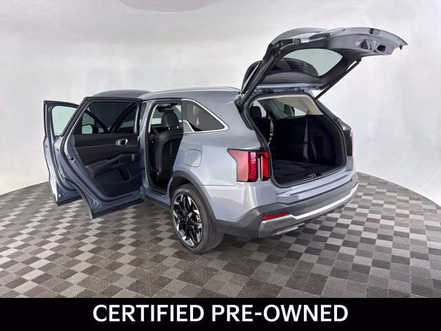Certified 2025 Kia Sorento SX FWD image 22