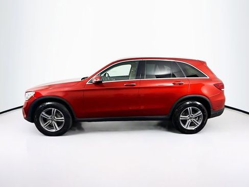 Used 2021 Mercedes-Benz GLC 300 4MATIC image 5