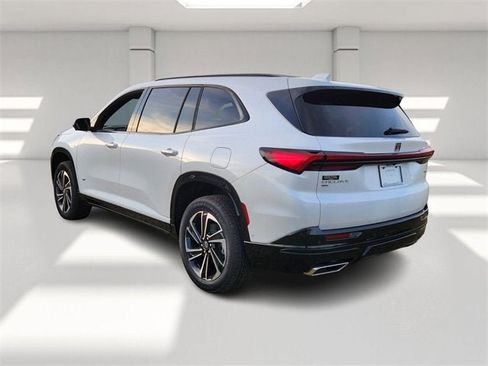 New 2025 Buick Enclave Sport Touring w/ Super Cruise Package image 3
