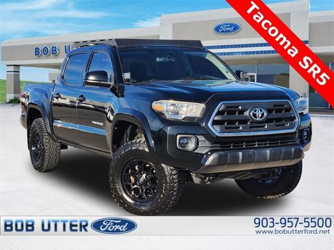 Used 2016 Toyota Tacoma SR5 image 1