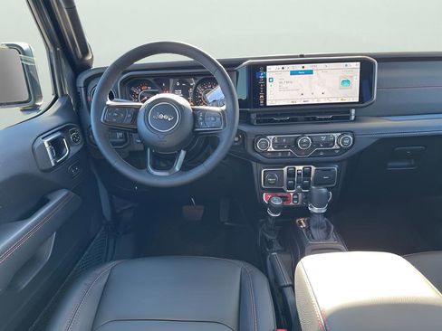 New 2026 Jeep Wrangler Unlimited Rubicon w/ Steel Bumper Group image 22