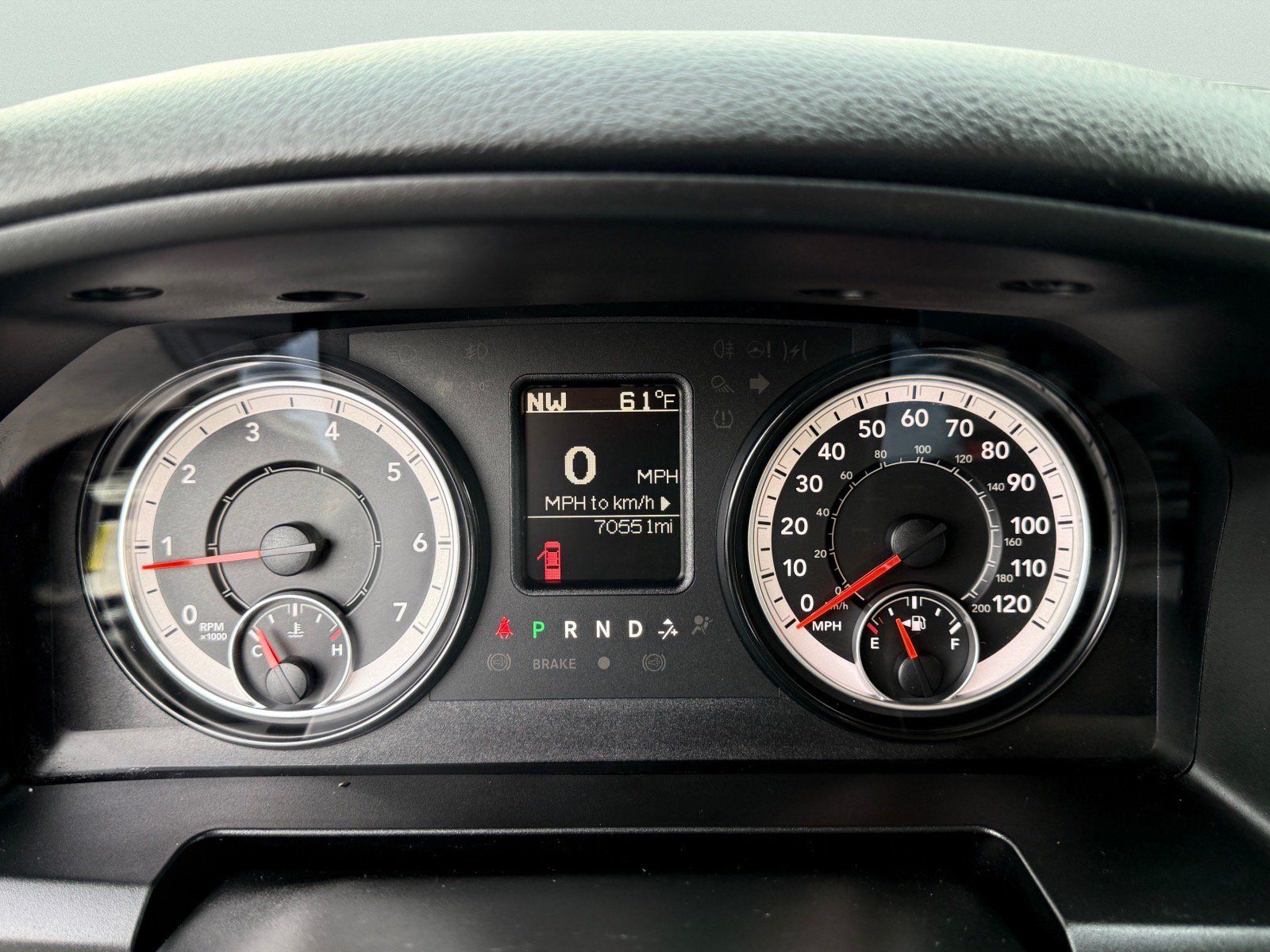 Used 2021 RAM 1500 Classic SLT RWD image 23