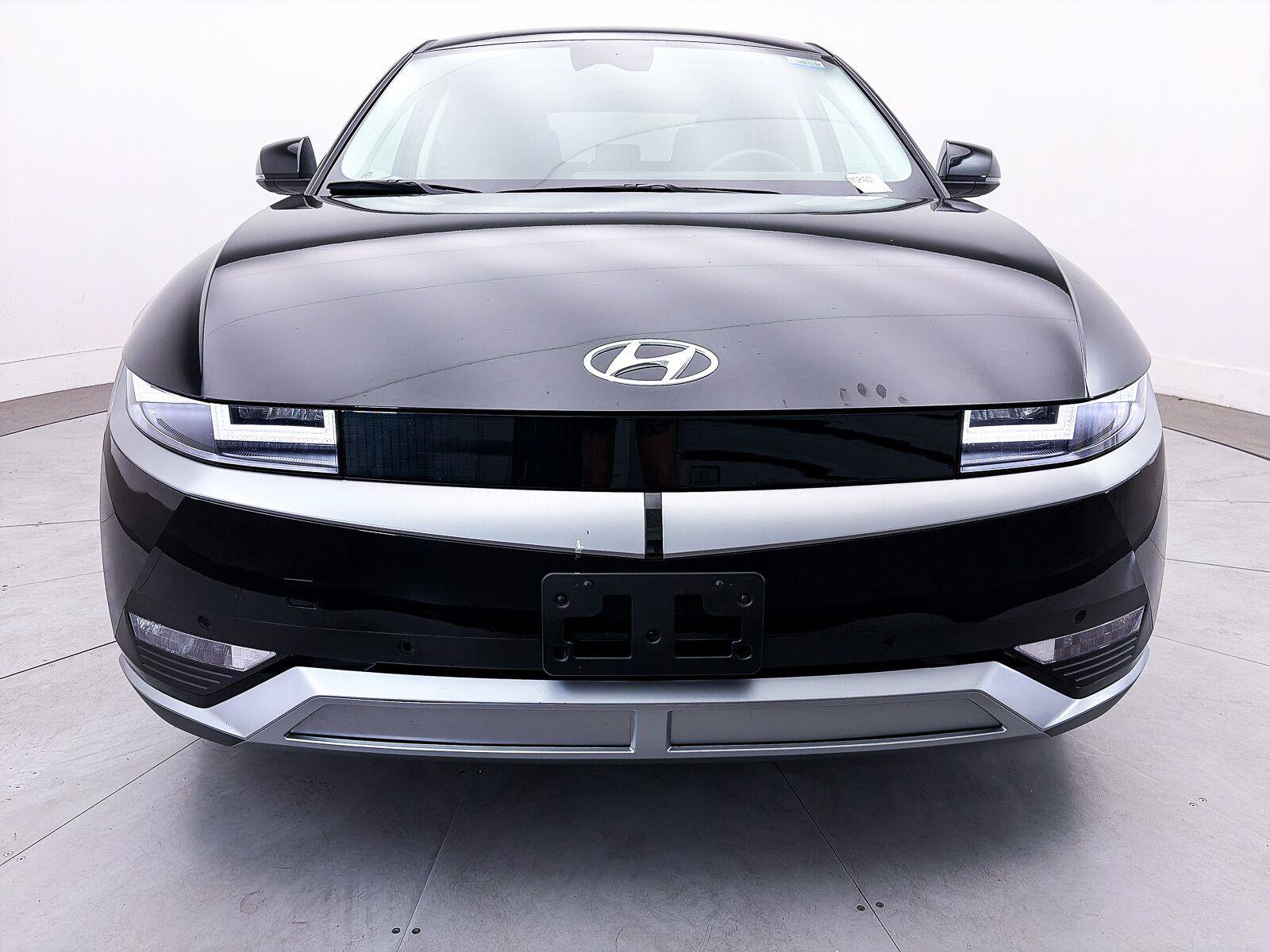 Used 2024 Hyundai Ioniq 5 SEL AWD/4WD image 11