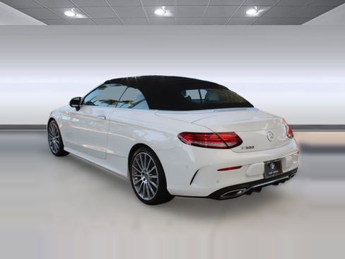 Used 2020 Mercedes-Benz C 300 Cabriolet image 3