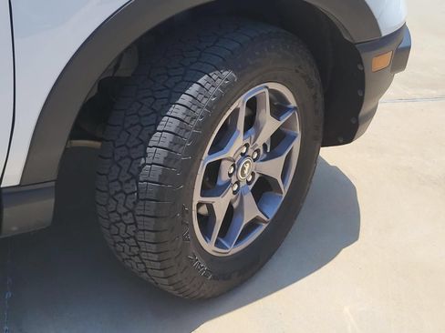 Used 2024 Ford Bronco Sport Badlands AWD/4WD image 5