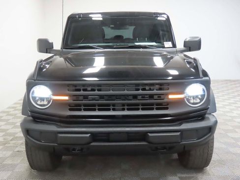Used 2022 Ford Bronco 4-Door image 2