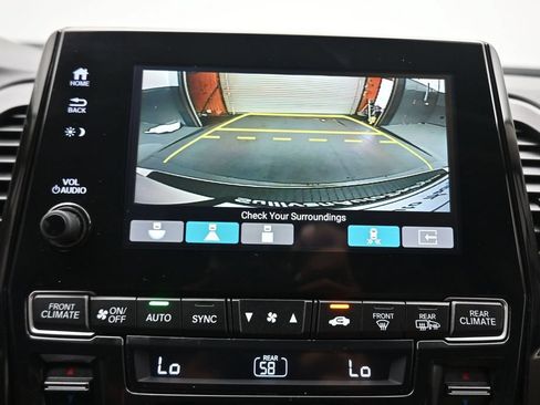 Used 2018 Honda Odyssey Elite image 22