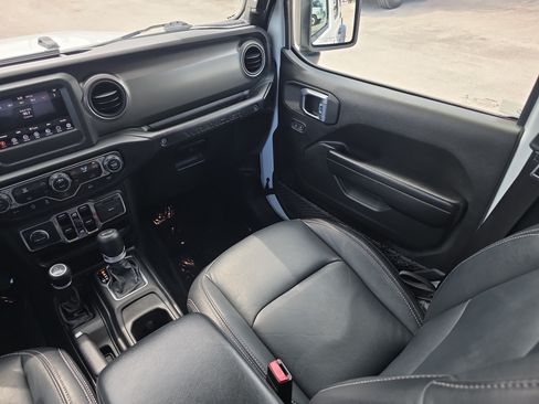 Used 2021 Jeep Wrangler Unlimited Sport AWD/4WD image 20