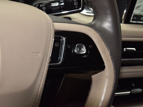 Used 2023 Lincoln Aviator Reserve w/ Equipment Group 201A AWD/4WD image 26