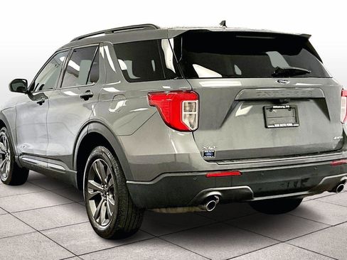 Certified 2022 Ford Explorer XLT w/ Equipment Group 202A image 10